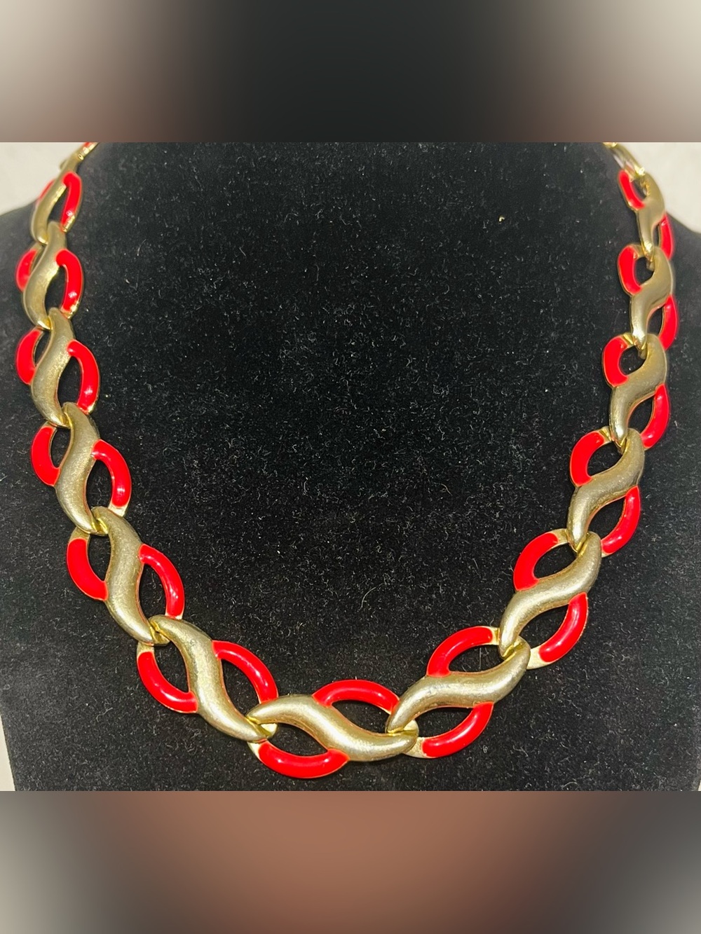 Vintage Gold-tone and Red Enamel Necklace